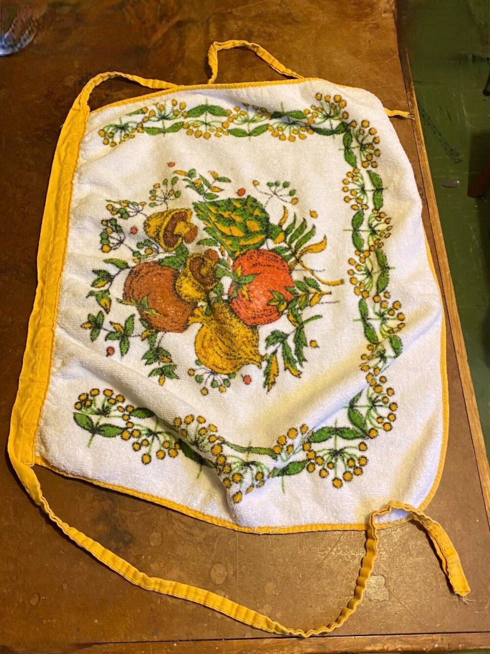 70s Terry Cloth Apron Vegetables Mushroom Artichoke Yellow Vintage 100% Cotton